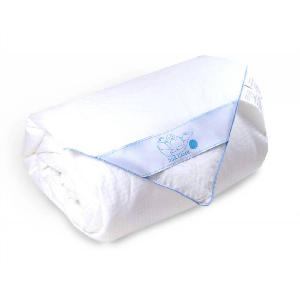 NEW SILK CAMEL luxury allergy-free summer comforter in cream